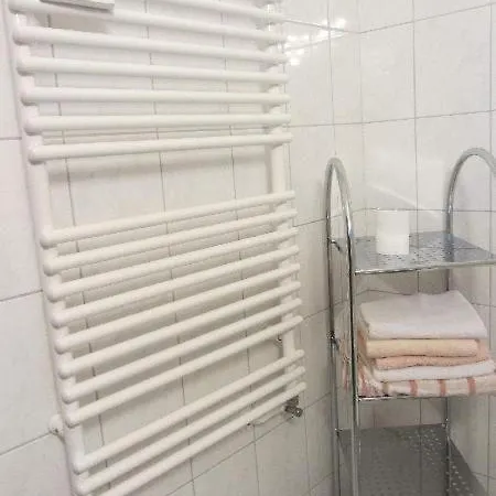 דירה Luv-und-lee-apartment-56 *